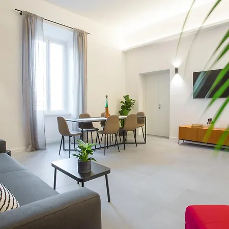 Guest house Re Di Luxury