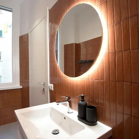 Re Di Luxury Gasthuis